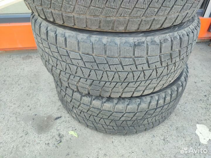 Bridgestone Blizzak Ice 275/60 R18 113R