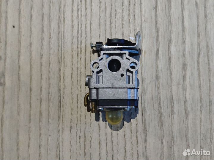 Карбюратор для бензинового триммера