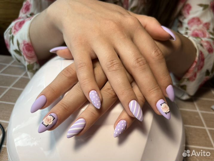 Маникюр и педикюр