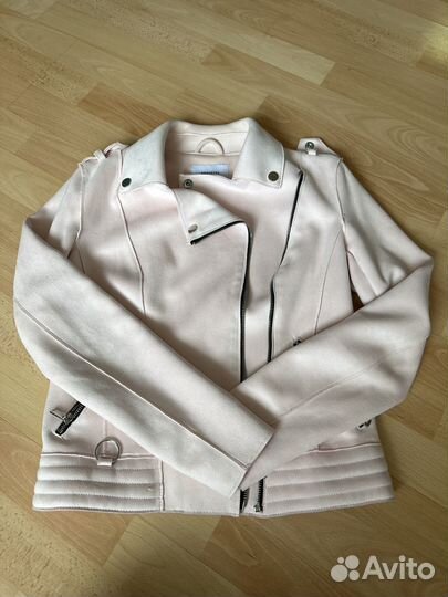 Ветровка женская