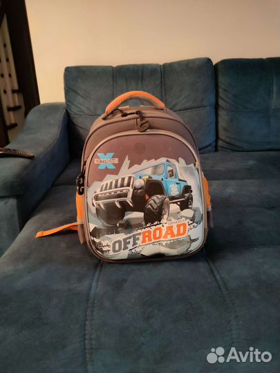 Школьный рюкзак grizzly