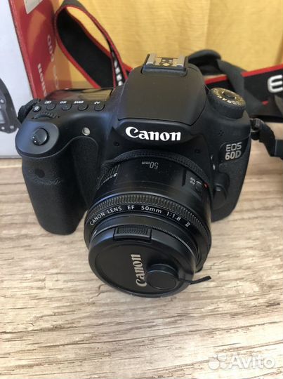 Зеркальный фотоаппарат Canon 60d новый