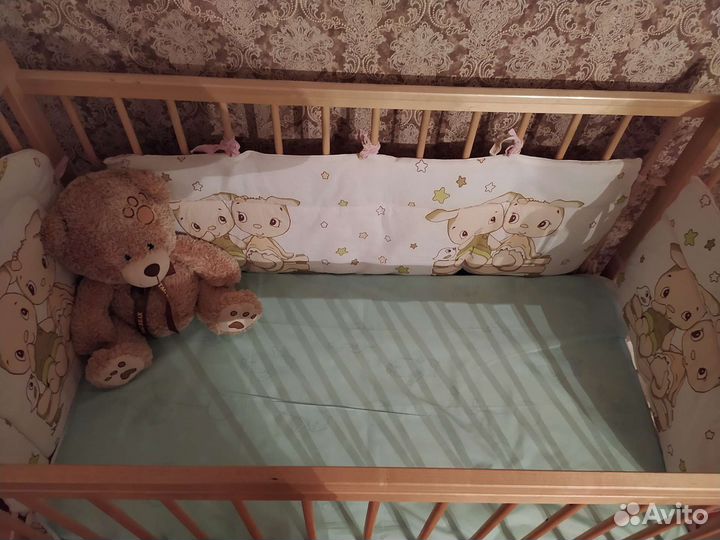 Детская кроватка качалка