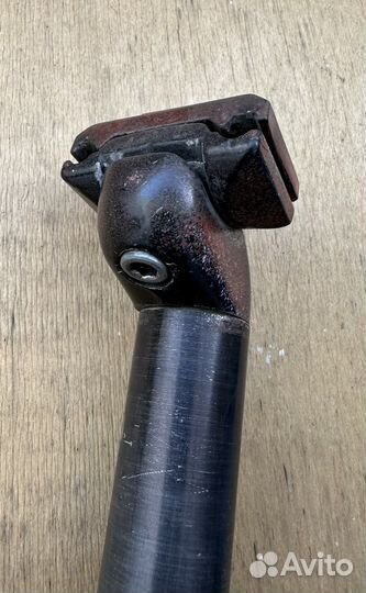 Подседельный штырь