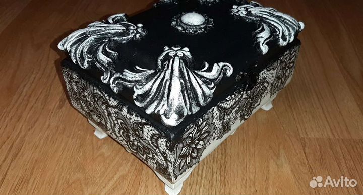 Шкатулка ручной работы