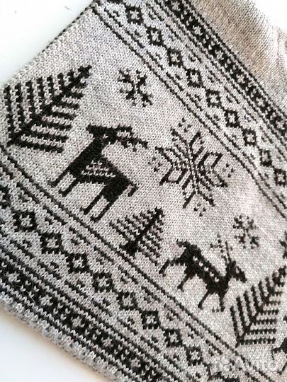 Манишка с оленями для девочки или мальчика