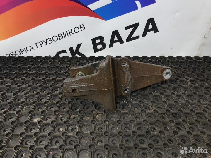 Кронштейн рессоры передней Man L2000