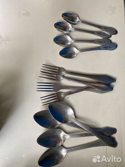 Алюминиевые ложки, вилки