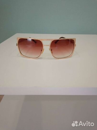 Солнцезащитные очки женские