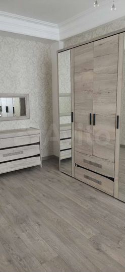 2-к. квартира, 85 м², 8/8 эт.