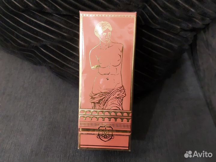 Парфюмированная вода женская