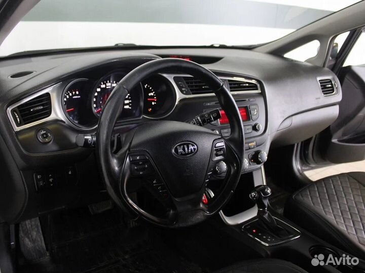 Kia Ceed 1.6 AT, 2018, 93 900 км