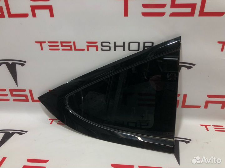 Стекло кузовное правое Tesla Model X рест. 2022