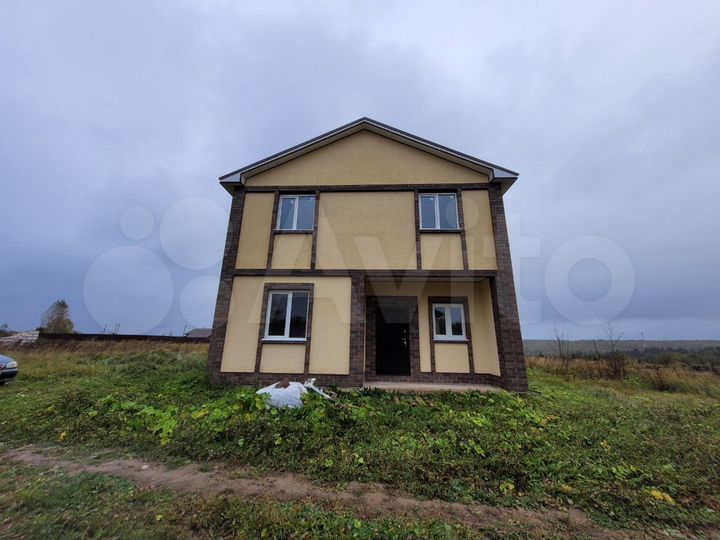 Дом 184,2 м² на участке 11,4 сот.