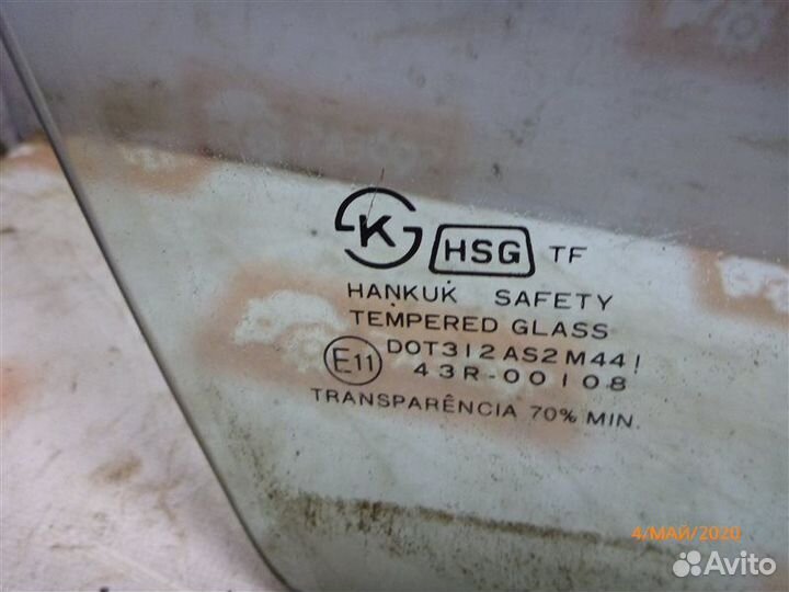 Стекло двери переднее правое Daewoo Nexia N100