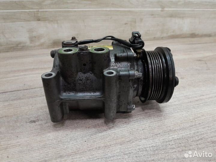 Компрессор кондиционера Ford Fusion