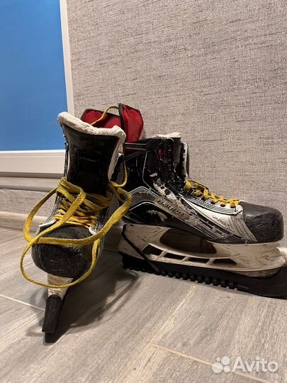 Хоккейные коньки bauer vapor 1x
