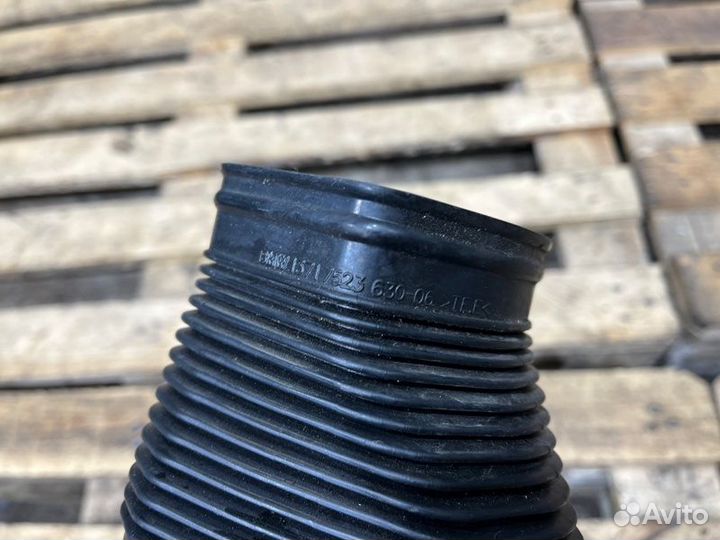 Патрубок впускной системы Bmw 1 E87 N46B20 2007