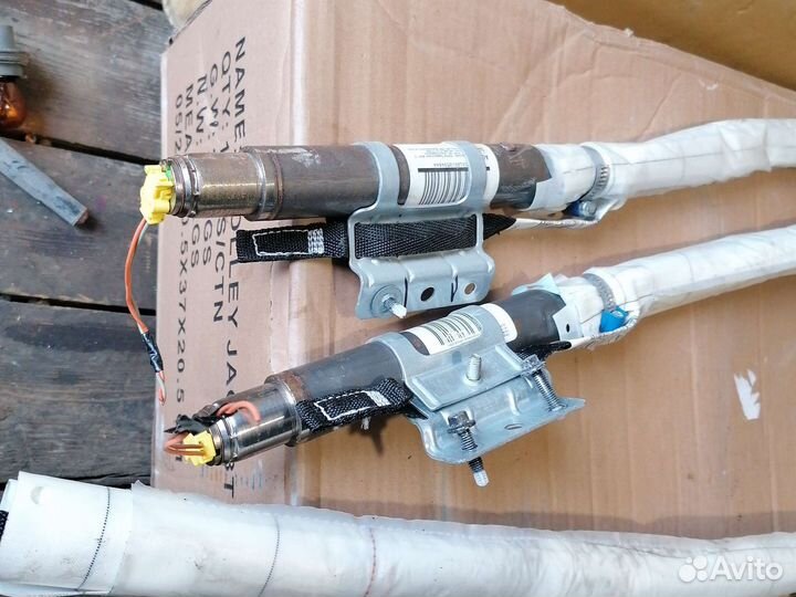 Шторка безопасности вольво s80