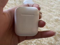 Airpods 1 и 2 поколения