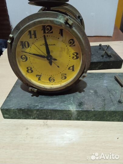 Настольные часы Барабан