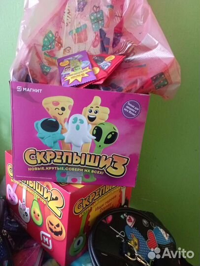 Полный набор разных скрепышей