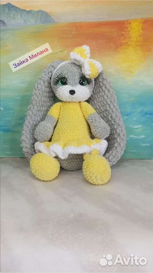 Вязаная игрушка зайка в наличии