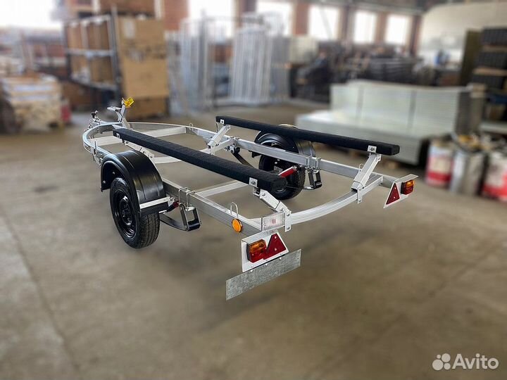 Лодочный прицеп для пвх и малых лодок до 4.5м