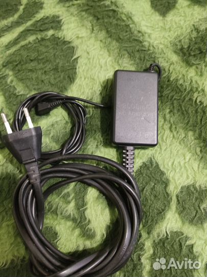 Оригинальная зарядка для PSP