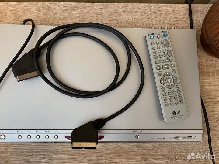 DVD плеер LG