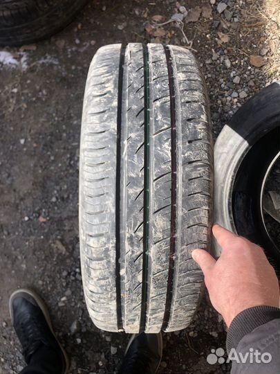 Viatti Strada Asimmetrico 205/60 R16