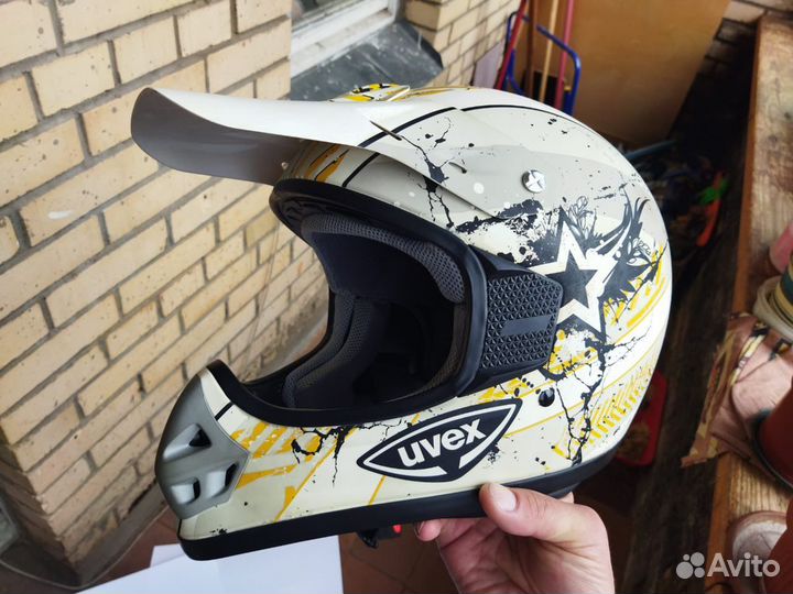 Шлем для мотокросса uvex