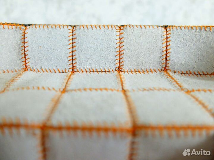 Диван - декоративная игрушка