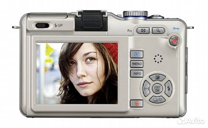 Цифровой Olympus PEN E-PL1 со сменной оптикой