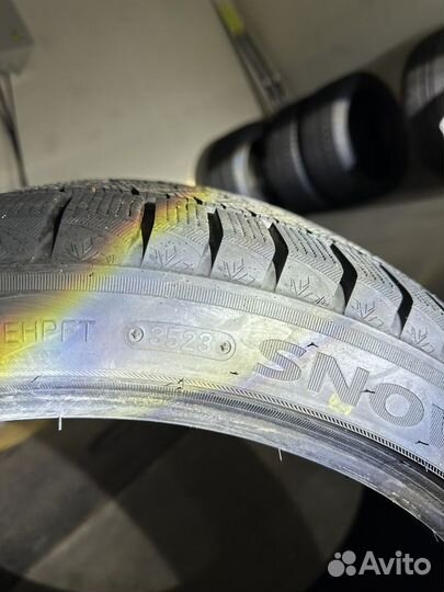 Triangle Trin PL02 235/40 R18 и 245/40 R18