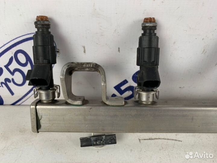 Рампа топливная Mazda 5 CR 2.0 2004-2011