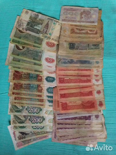 1 ) Банкноты СССР изношенные 200 шт