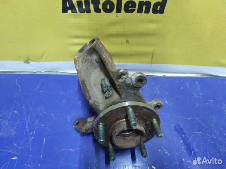 Кулак поворотный передний правый Ford Focus седан