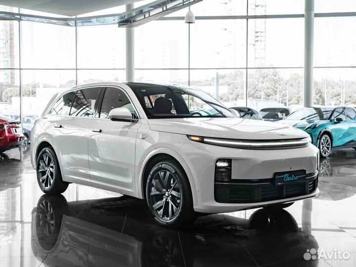 LiXiang L7 1.5 AT, 2024