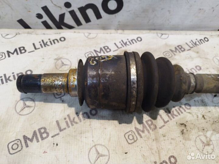 Привод полуось передний левый Mercedes R-Class
