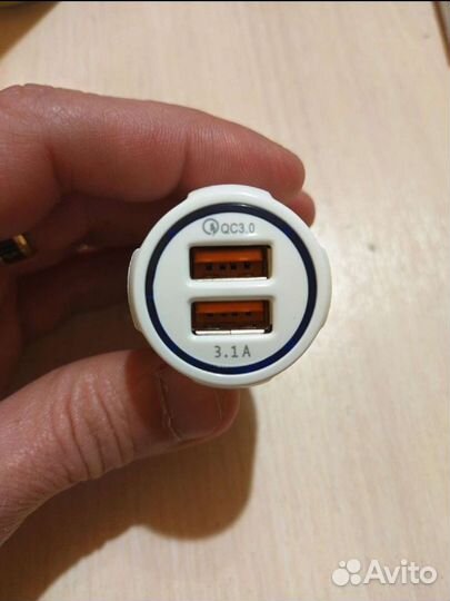 Быстрая автомобильная зарядка 12-24V новая