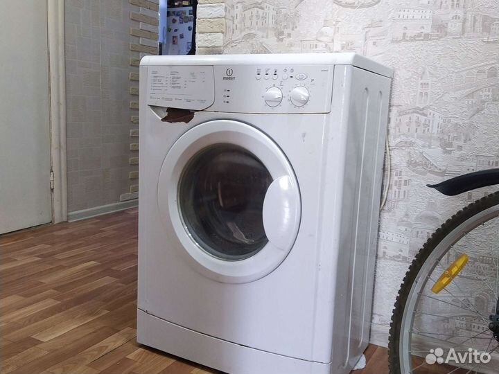 Стиральная машина автомат
