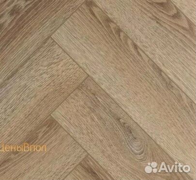 Виниловый ламинат елочкой