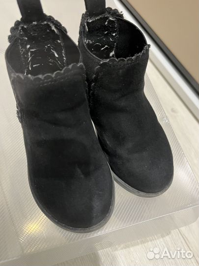 Ботинки для девочки