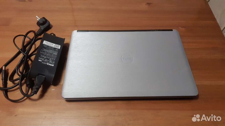Ноутбук dell latitude E7440