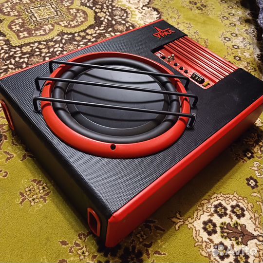 Активный сабвуфер Урал