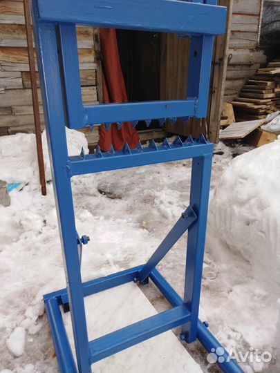 Козлы для распиловки дров складные