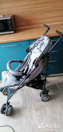 Прогулочная коляска трость