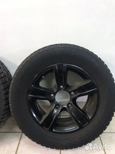 Nordman 7 215/65 R16