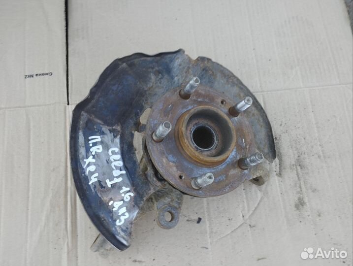 Поворотный кулак передний правый Kia Ceed 1